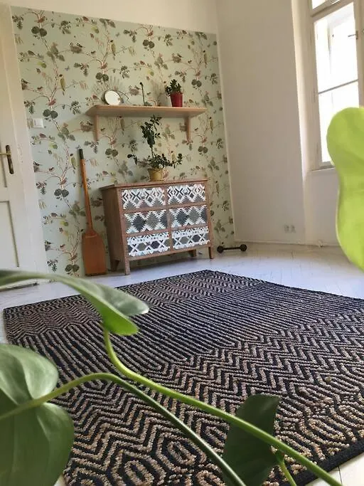 Byt V Srdci Zizkova Praha 3 Apartmán